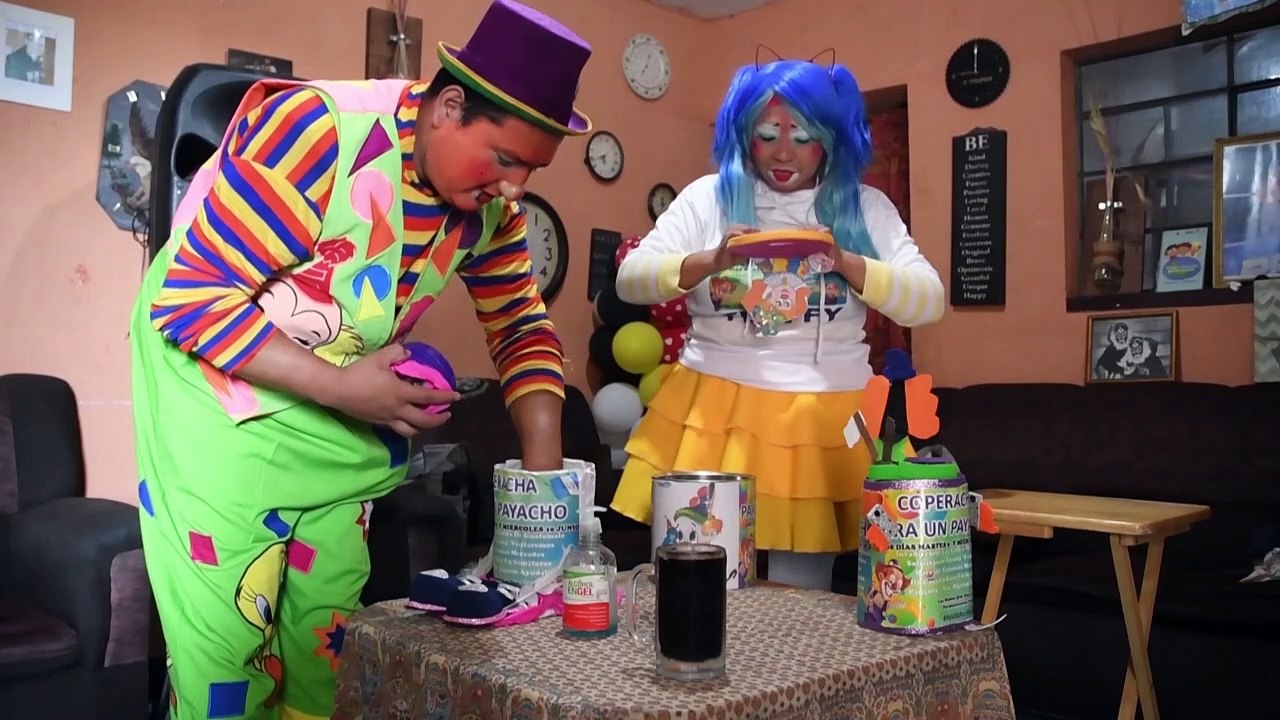 Clowns in Guatemala müssen betteln gehen - wegen Corona