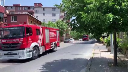 Beykoz'da 4 katlı binanın çatısında çıkan yangın söndürüldü - İSTANBUL