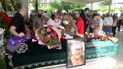 Oyuncu Ayşegül Atik son yolculuğuna uğurlandı - İSTANBUL