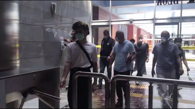 Mezarlıkta video çektikleri gerekçesiyle gözaltına alınan 2 kişi serbest bırakıldı - İSTANBUL