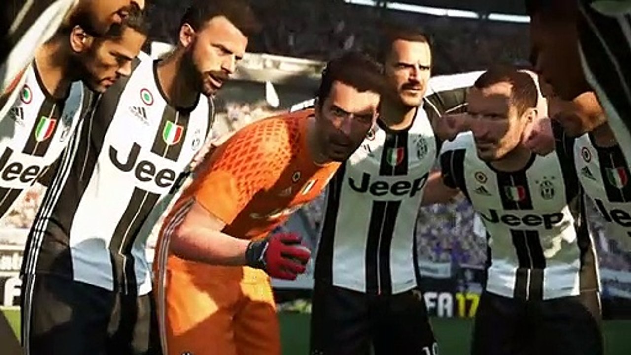 FIFA 17 Ultimate Team - Team of the Year