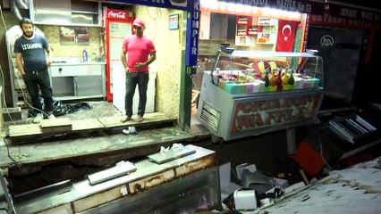 Beşiktaş'ta yolun çökmesi sonucu bir kişi yaralandı - İSTANBUL