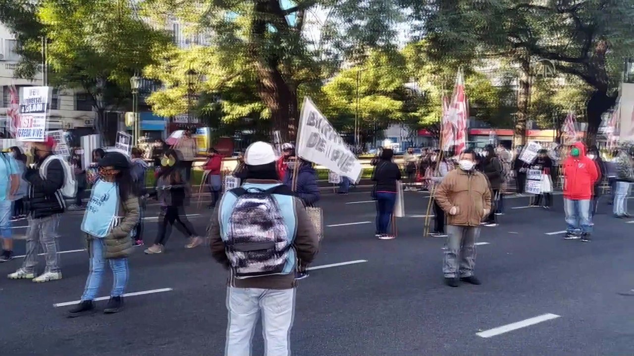 Arjantin'de karantinaya rağmen açlık karşıtı protesto - BUENOS AİRES