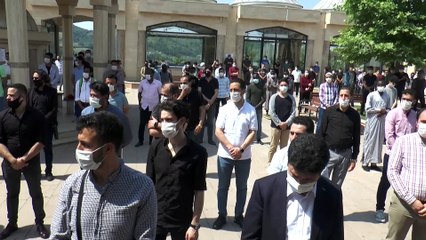 Denizde boğulan üniversite öğrencisi toprağa verildi - SAKARYA