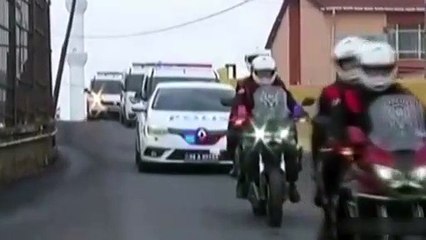 Şişli'de aranan kişilere ve uyuşturucu satıcılarına yönelik operasyon - İSTANBUL