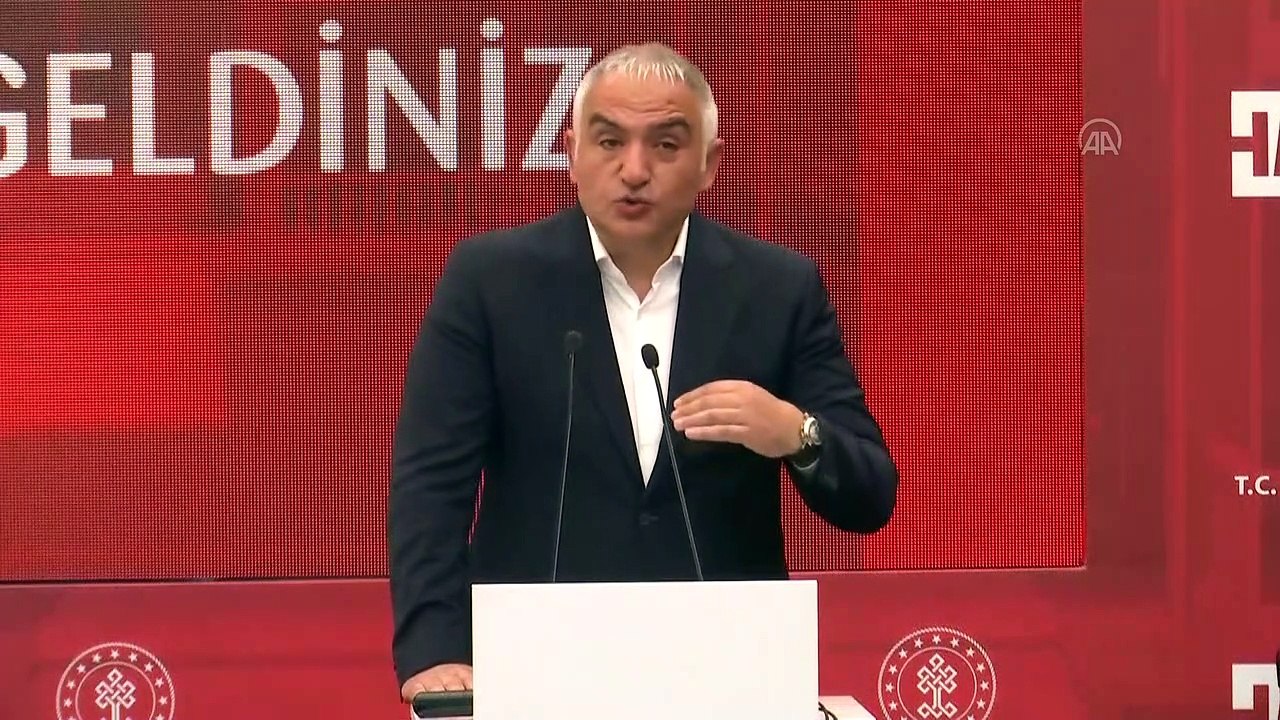 Kültür ve Turizm Bakanı Ersoy: "Mısır Apartmanını, Mehmet Akif Müze Evi haline getiriyoruz" - İSTANBUL