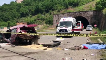 Otomobil alt yola düştü: 1 ölü, 1 yaralı - ZONGULDAK