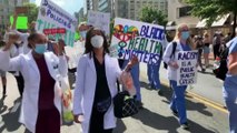 Sağlık çalışanlarından George Floyd protestolarına destek - WASHINGTON