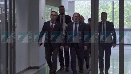 HOTI «JO PAZARE ME TERRITORIN», VUÇIÇ «NJOHJA JO NE AXHENDE» - News, Lajme - Kanali 7