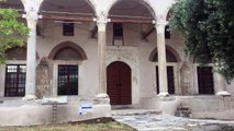 Atina camisiz başkent, tarihi Fethiye Camisi ise sergi salonu - ATİNA