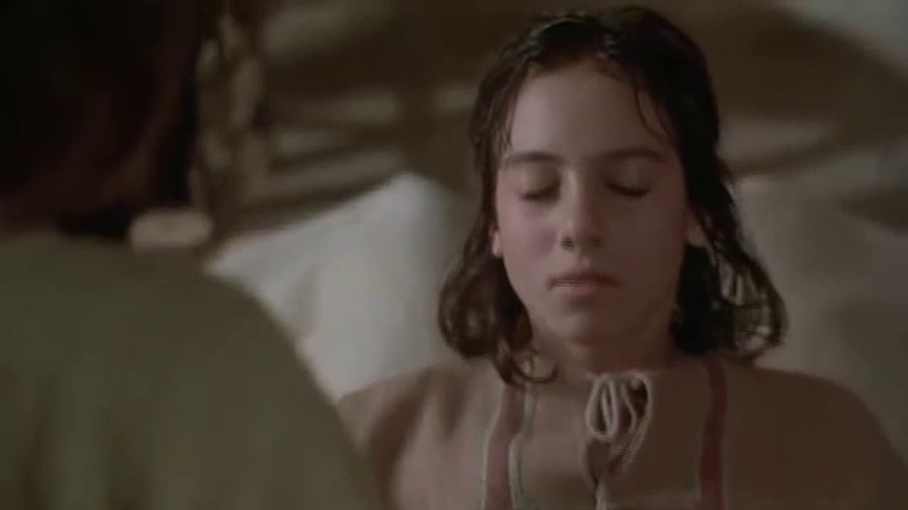 Jesus Christ  brings Jairus' Dead Daughter Back to Life