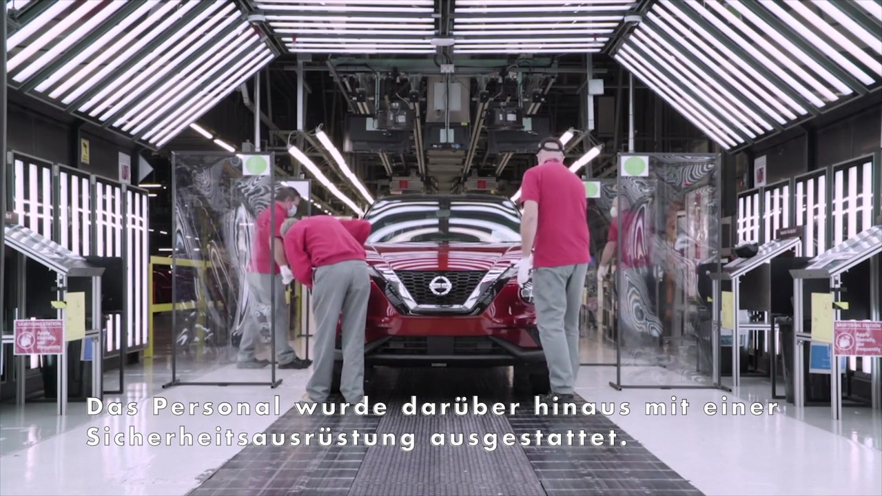 Bänder laufen wieder - Fahrzeugproduktion im Nissan Werk Sunderland aufgenommen