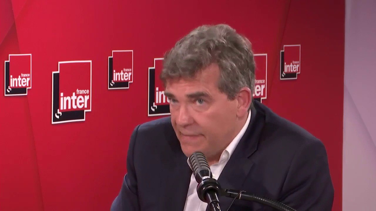 Arnaud Montebourg : "Quand on commence à demander aux salariés des baisses de salaires, c'est que l'entreprise n'est pas en très grande forme. In fine, ils ont accepté des baisses de salaire et ils se retrouveront virés."