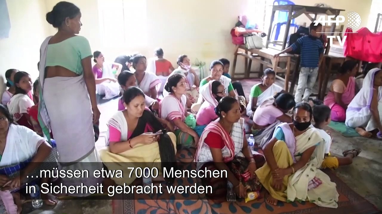 Helfer können brennende Ölquelle in Indien nicht löschen