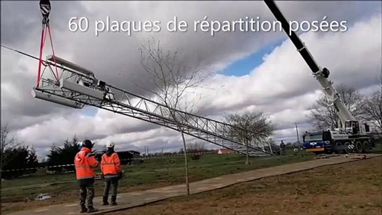 Aménagements provisoires pour le levage d'un pylône à Arthon (36)
