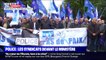 Les syndicats policiers chantent la Marseillaise devant les grilles du ministère de l'Intérieur
