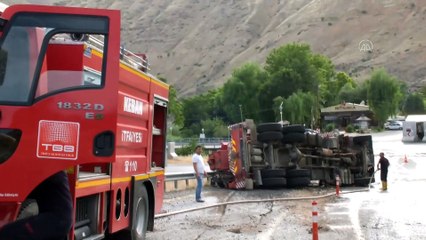 Ağaç sökme aracı devrildi: 1 yaralı - ELAZIĞ