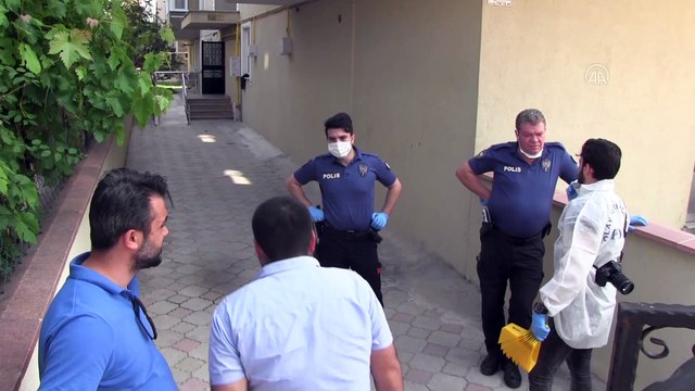 Ayrı yaşadığı eşini bıçaklayarak öldüren zanlı polise teslim oldu - TEKİRDAĞ