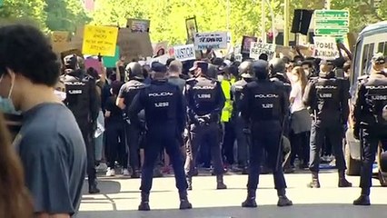 Vrai ou Fake : l'IGPN sanctionne-t-elle moins les policiers que ses voisins européens ?