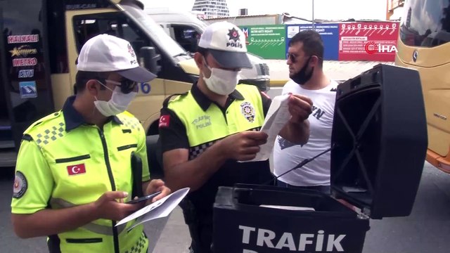 Minibüsteki yolcular tek tek sayıldı, fazla müşteri alan sürücülere ceza yağdı