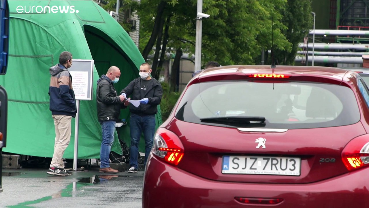 Cierran temporalmente una docena de minas de carbón en Silesia para evitar la propagación del virus