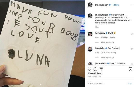 Chrissy Teigen lässt sich Brustimplantate entfernen