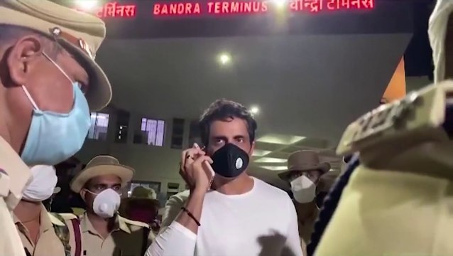 Sonu Sood at his service now saving lives and taking blessings.He sent home around 2k migrants to home
