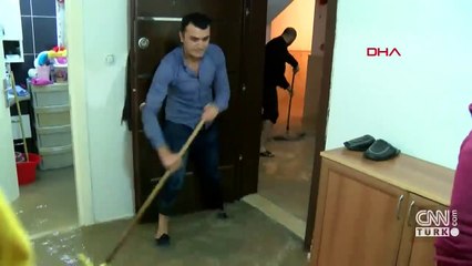 Ev ve iş yerlerini su bastı, araçlar zarar gördü | Video