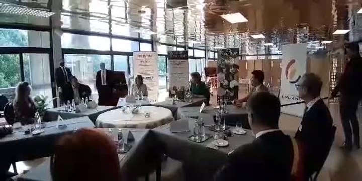 Visite de la reine Mathilde à l'école Val-Itma de Tournai