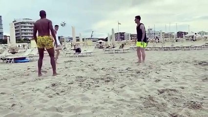 Fenerbahçe ve Galatasaray'ın gündemindeki Mert Müldür'den paylaşım!