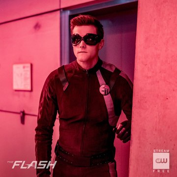 Hartley Sawyer, el actor que fue despedido en 'The Flash' por tuits racistas y misóginos