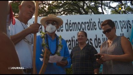 Oscar Temaru suspend sa grève de la faim