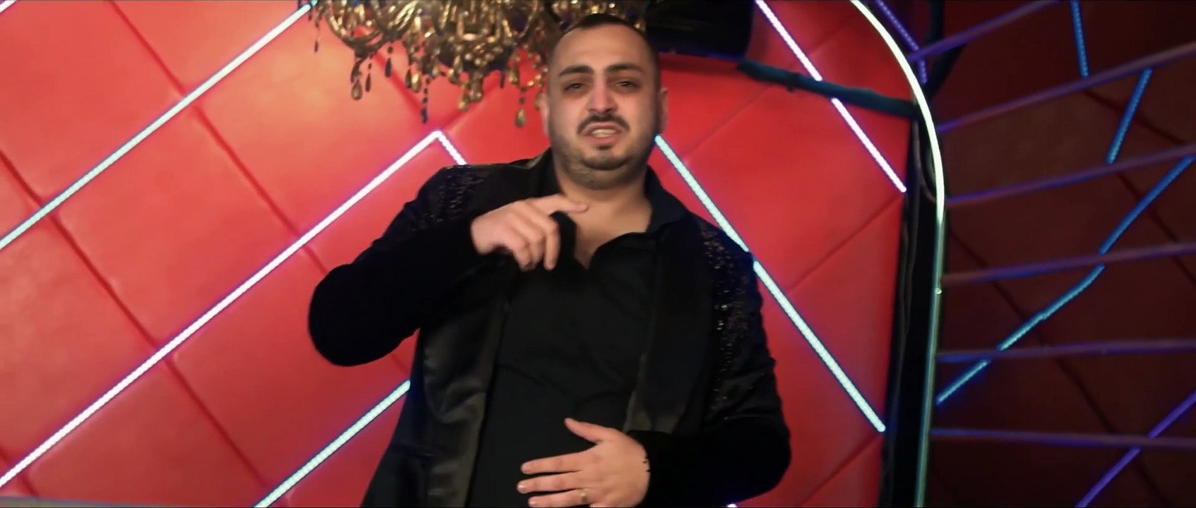 Alex Savu - 20 de milioane   oficial video