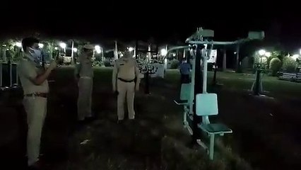 पार्क के अंदर अपने-आप चलने लगी जिम मशीन, हैरान कर रहा वीडियो, पुलिस ने बताई सच्चाई