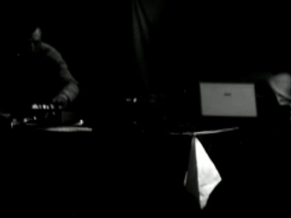 Mix Deejaystif pour S.O.S sound system au CAT