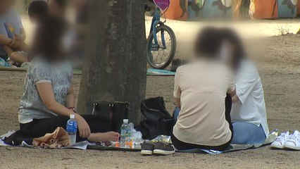 무더위 속 나들이객 '북적'..."방역 수칙 잘 지켜달라" / YTN