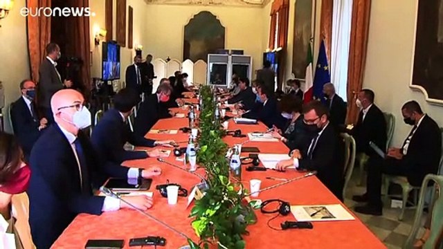 Джузеппе Конте созывает Генеральные штаты