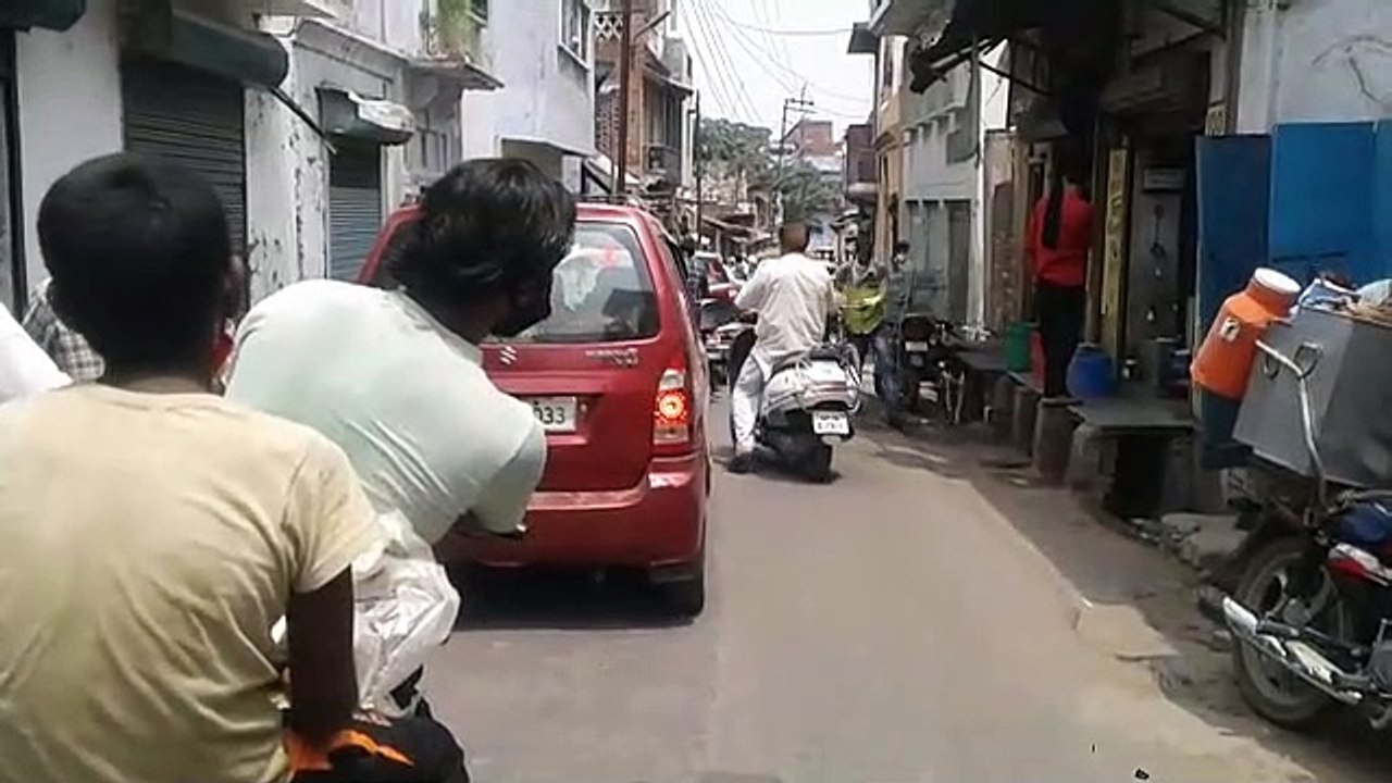 जाम की किल्लत से जनता हो रही परेशान