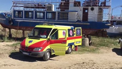 Ora News - Po peshkonte pranë molit të peshkimit në Vlorë, gjendet i pajetë 60-vjeçari