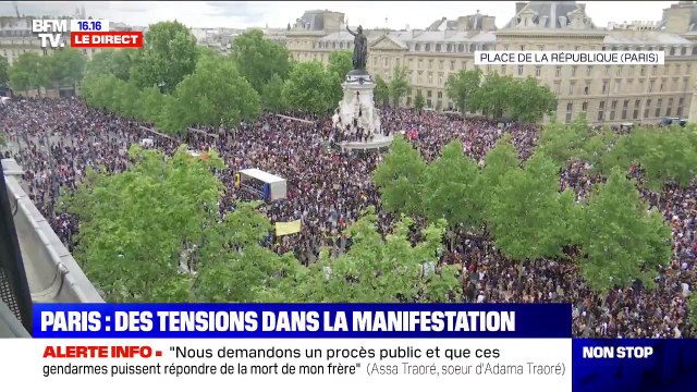Manifestation à Paris: des gaz lacrymogènes jetés par les forces de l'ordre