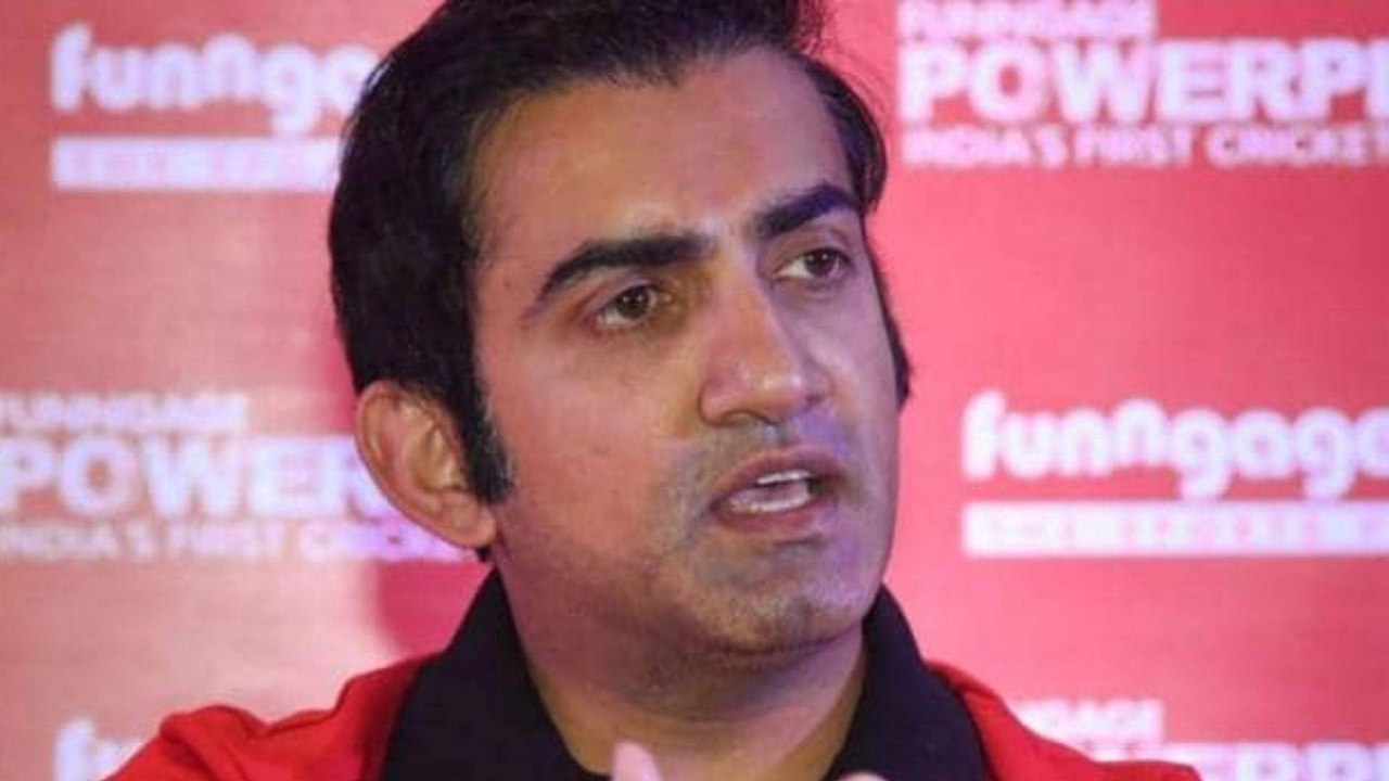 Gautam Gambhir slams AAP Govt. over COVID-19 cases spike