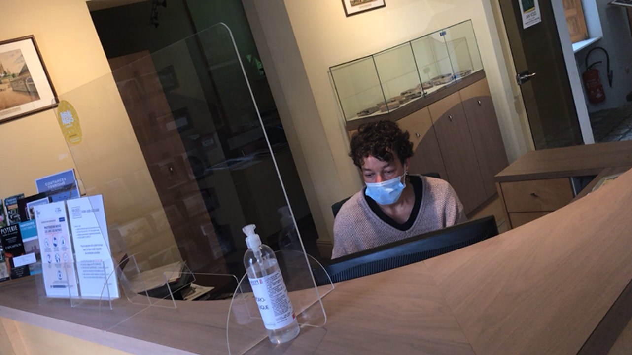 Masque recommandé au musée Quesnel-Morinière de Coutances