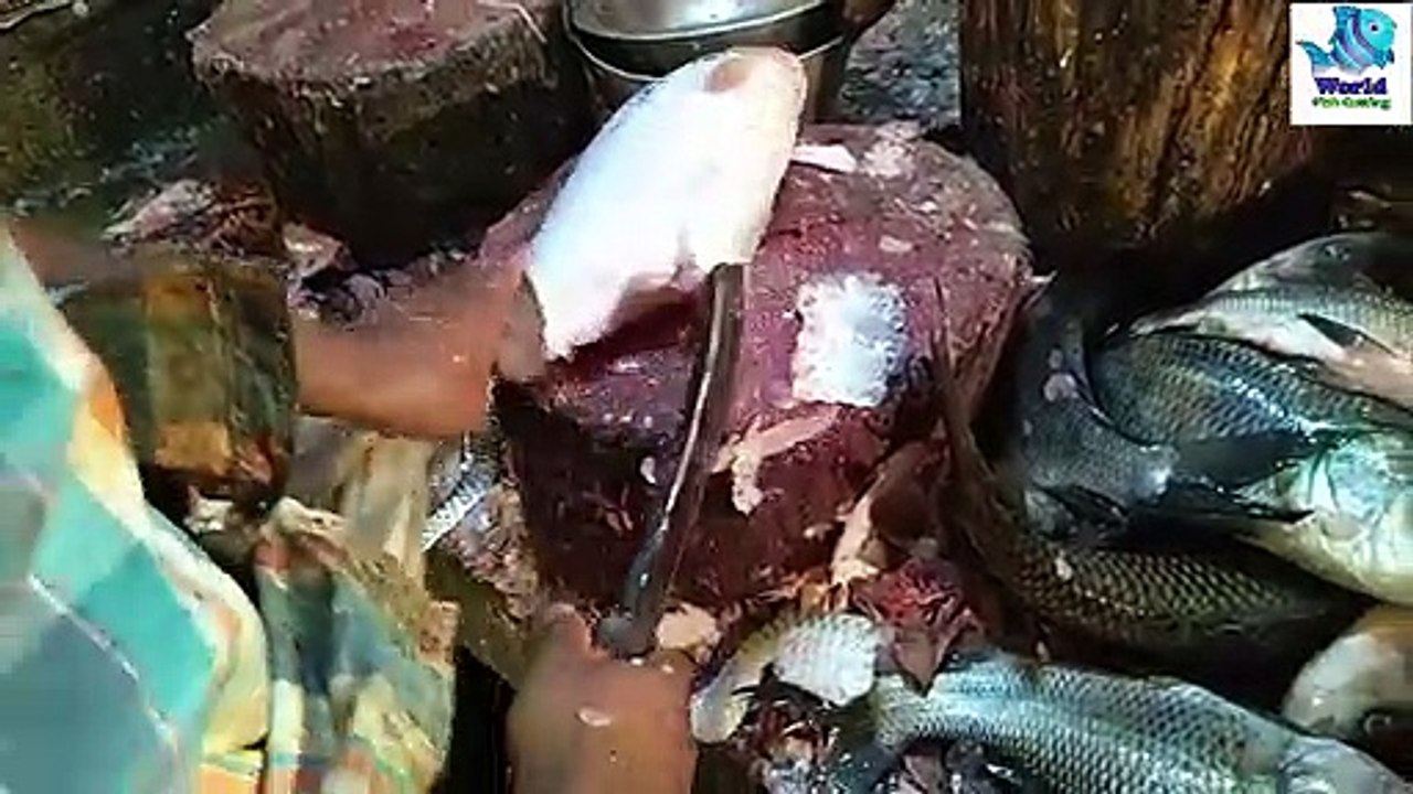 Admirable Big Mrigal Fish Cutting Skills Live in Fish Market