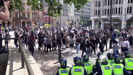 Tensão nas ruas de Londres