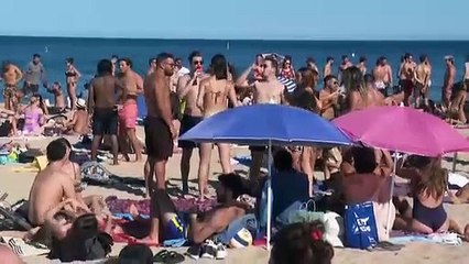 Aforo completo en cuatro playas de Barcelona