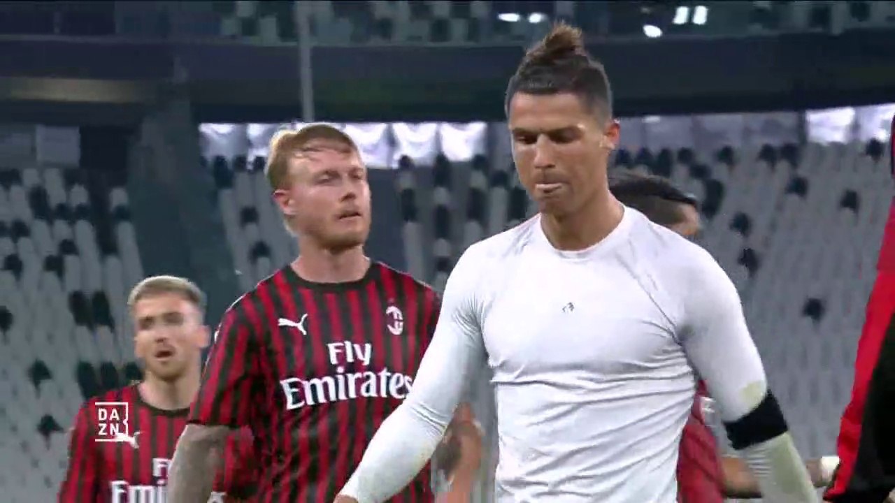 Ronaldo verschießt, Rebic fliegt, Juve im Finale: Juventus - AC Mailand | Coppa Italia