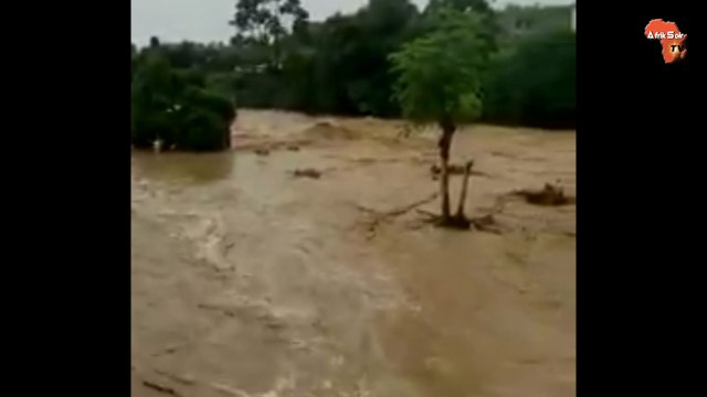 Inondation à la Palmeraie Rosier Programme 5 (Abidjan-Cocody)
