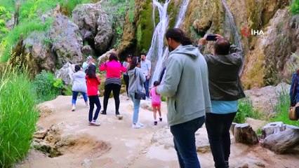 Girlevik Şelalesinde hafta sonu yoğunluğu