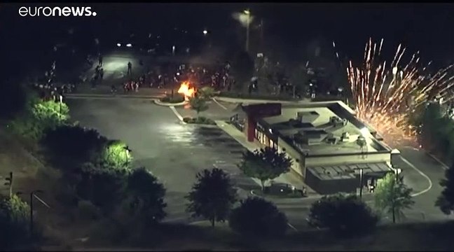 Manifestations à Atlanta après le décès d'un suspect noir abattu par la police