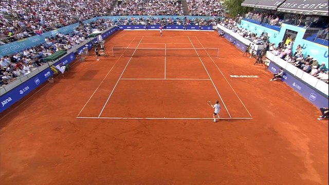 Djokovic upstaged by ball boy on Adria Tour